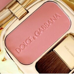 Dolce & Gabbana Blush